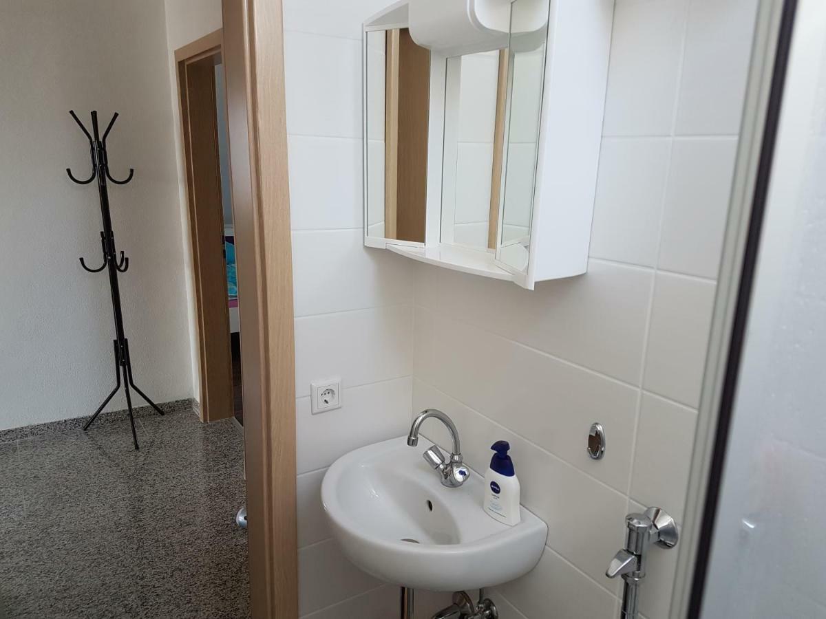 Apartment Vetter *